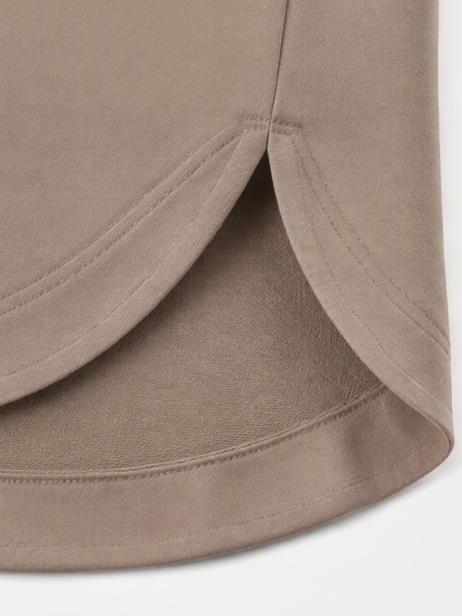 🖤 50% RABATT — BLACK FRIDAY EARLY ACCESS: Elegantes Damen-Longsleeve mit High-Low-Saum 🖤✨