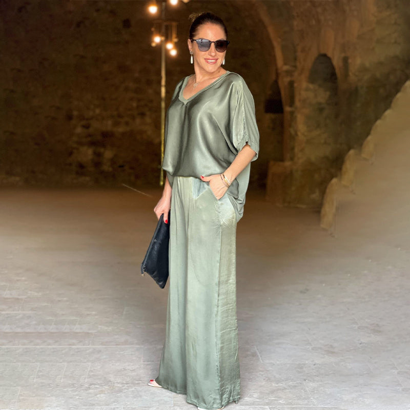 Elegantes Glänzendes zweiteiliges Set mit V-Ausschnitt in Übergröße