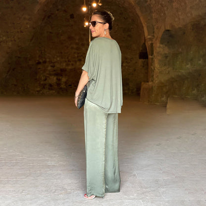 Elegantes Glänzendes zweiteiliges Set mit V-Ausschnitt in Übergröße